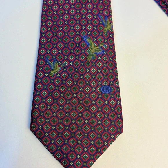 Gucci Men's Tie in Rich Purple with Pattern - Picture 3 of 4